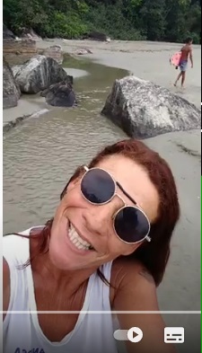 Bruno e Xuxu Passeios na praia do arpoador mostrando o pocinho